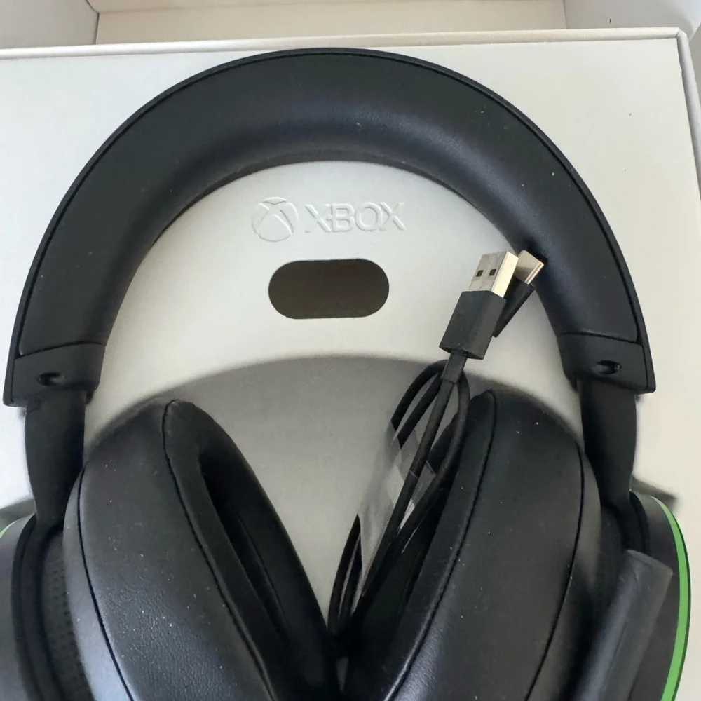 Microsoft Wireless Headset in Black with Green Accents